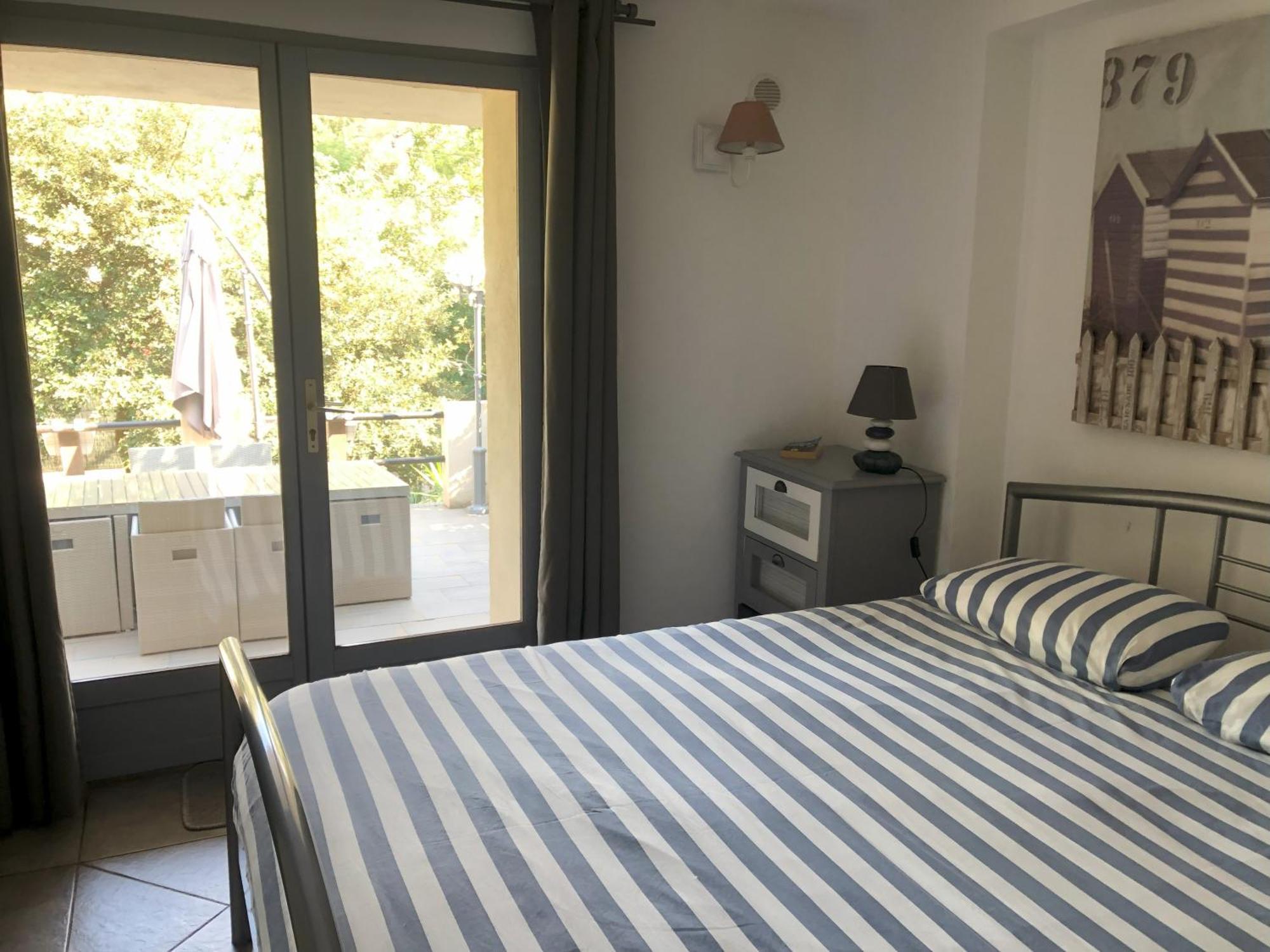 Apartment T2 En Rez-de-jardin Fleur De Sel *